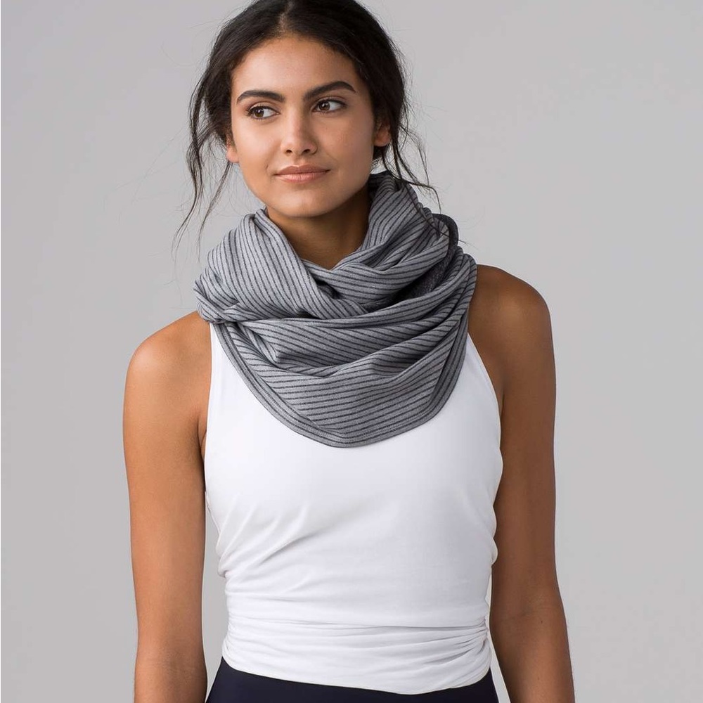 Lululemon Vinyasa Scarf